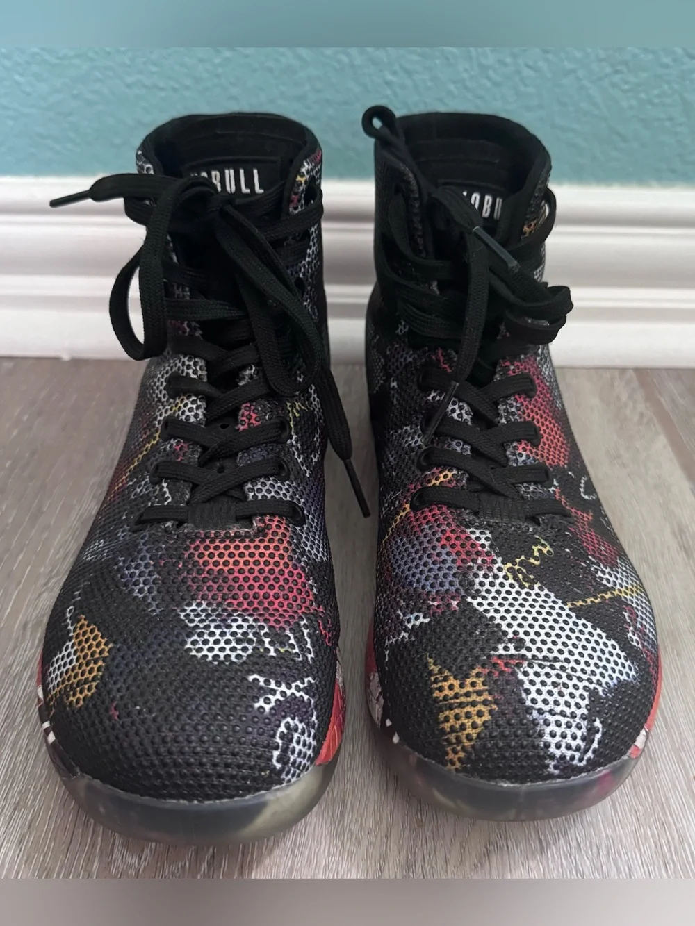 NOBULL graffiti high top training shoes women’s size 9